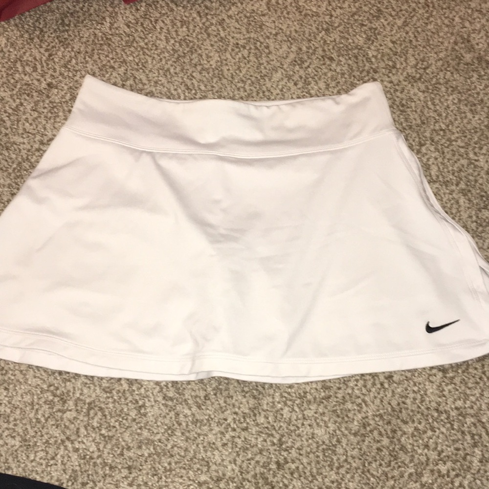 white nike tennis/running skirt